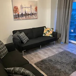 Apartment Heart Of The 2, London